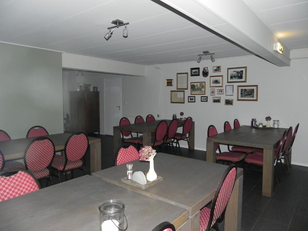 Hoeve De Mertel Biezenmortel Exterior photo